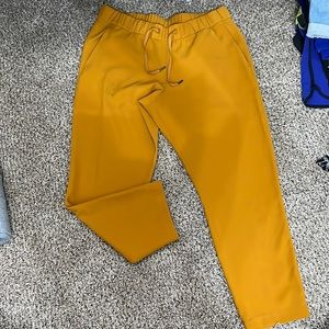 Lululemon Ankle Pants
